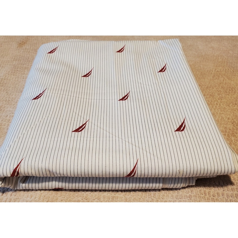 Nautica Home Queen Flat Sheet White Red Striped Sailboat Logo Cotton Blend 82x94